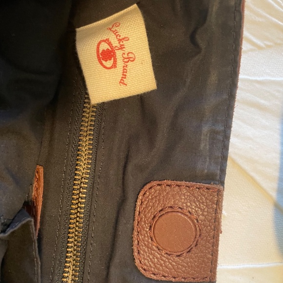 Purse - Picture 2 of 5